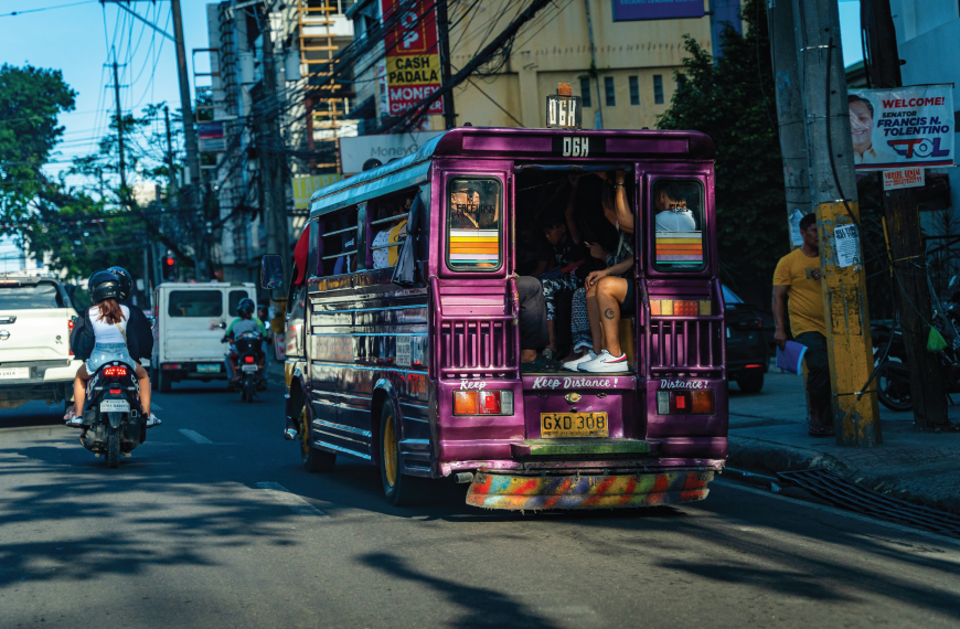 Foreigners Think The Philippines Is Easy… That’s Why They Lose Everything